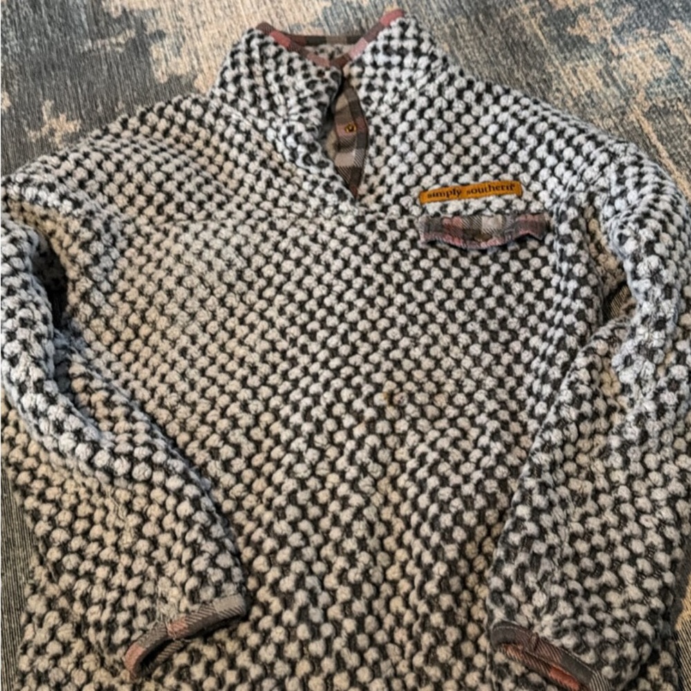 Simply Southern Men's Black and White Zip-Up Sweater
